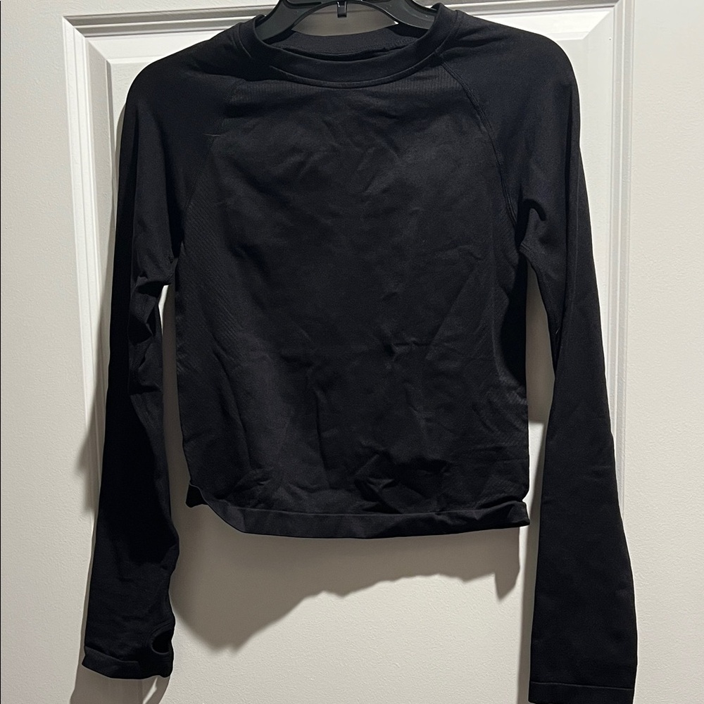 Women's Black Long Sleeve Workout Top